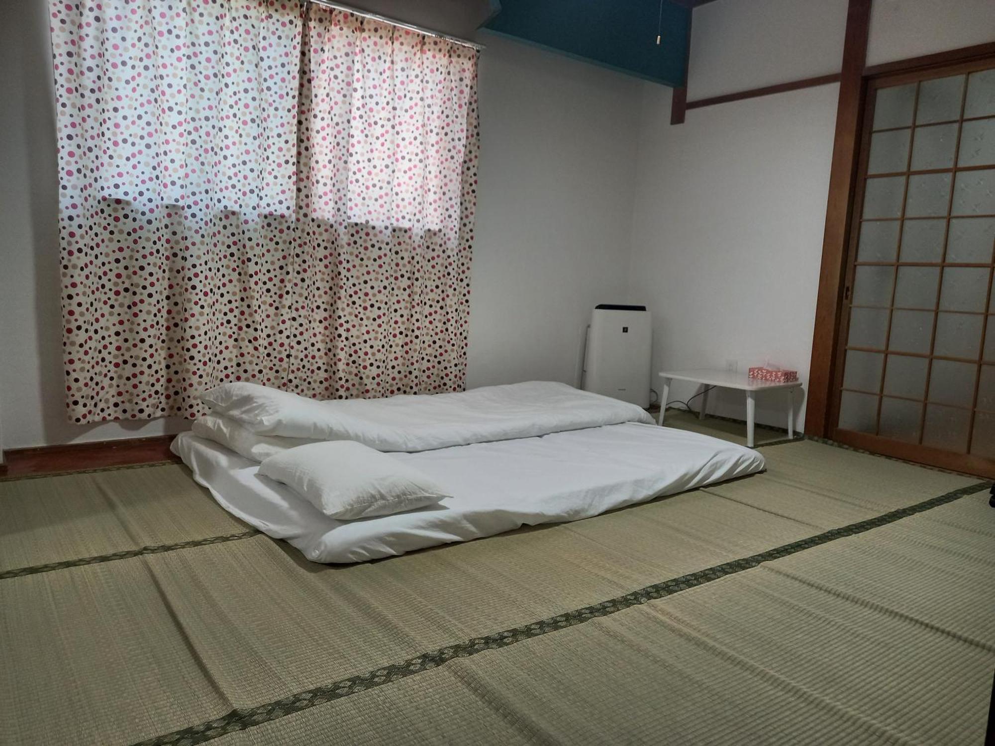 Lucky House Guest House Osaka Exteriör bild
